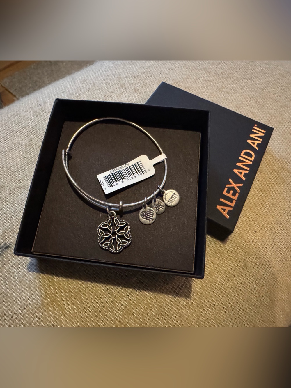 Alex and Ani 2017 Endless Knot Coppure Bracelet NWT - Made in U.S.A.